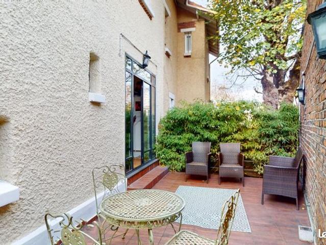 Propriété 6 pièces 185 m²