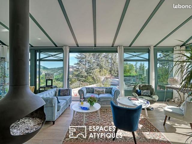 Propriété 6 pièces 185 m²