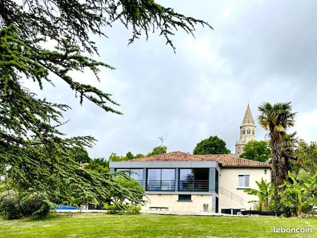 Propriété 6 pièces 185 m²