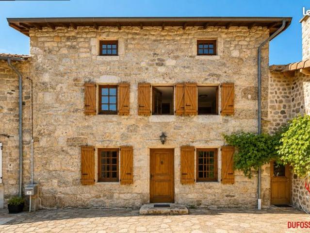 Propriété 6 pièces 185 m²