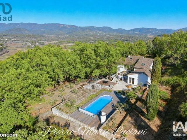 Propriété 6 pièces 185 m²