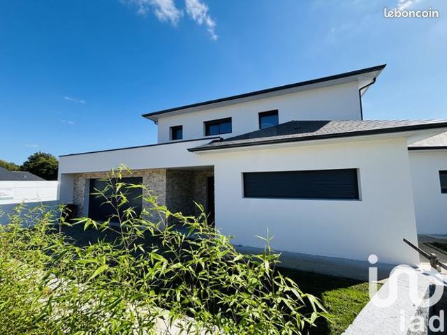 Propriété 6 pièces 186 m²