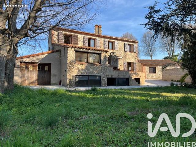 Propriété 6 pièces 187 m²