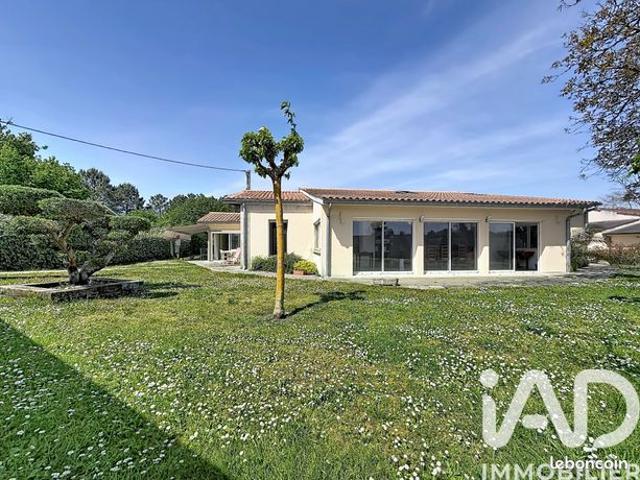 Propriété 6 pièces 187 m²