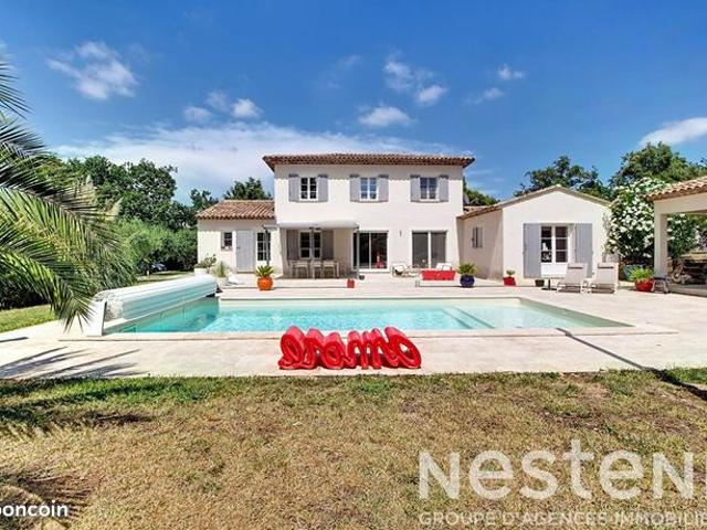 Propriété 6 pièces 187 m²