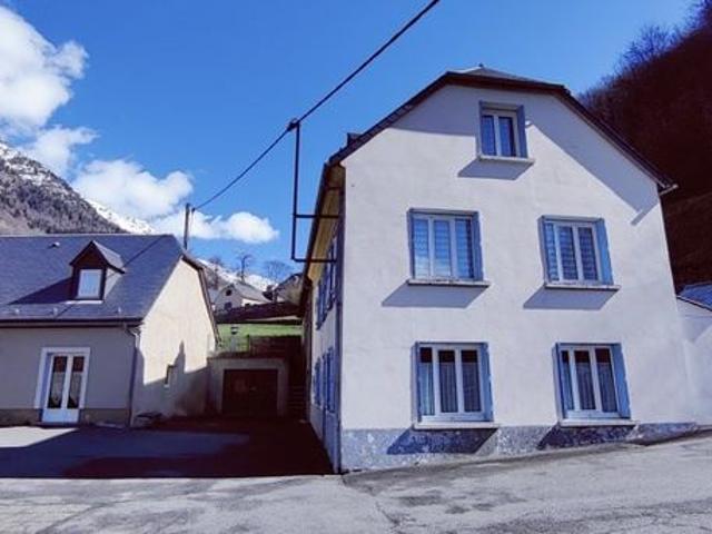 Propriété 6 pièces 188 m²