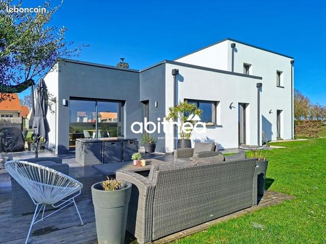 Propriété 6 pièces 188 m²