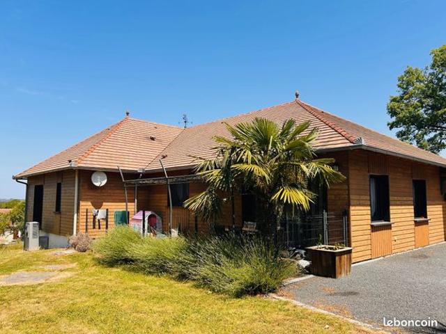 Propriété 6 pièces 188 m²
