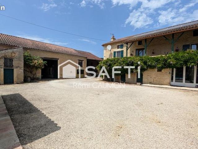 Propriété 6 pièces 188 m²