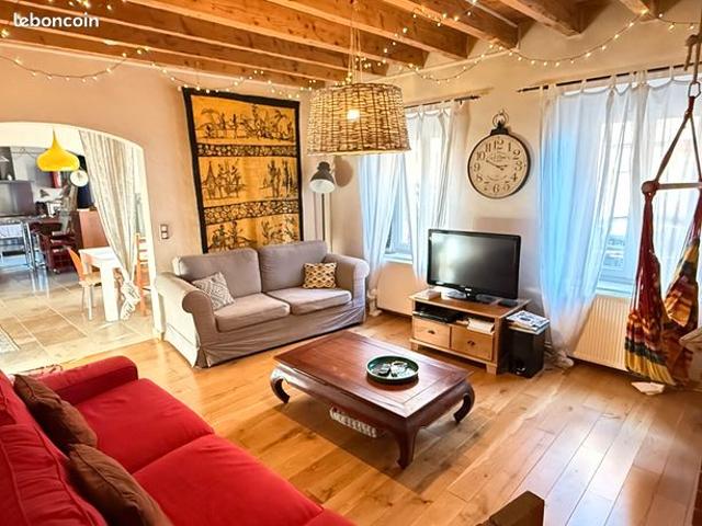 Propriété 6 pièces 188 m²