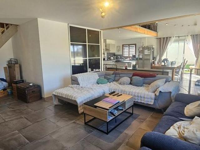 Propriété 6 pièces 180 m²