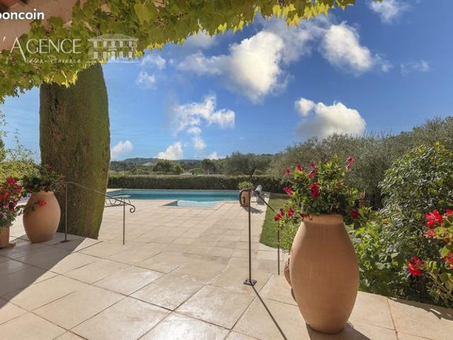 Propriété 6 pièces 180 m²