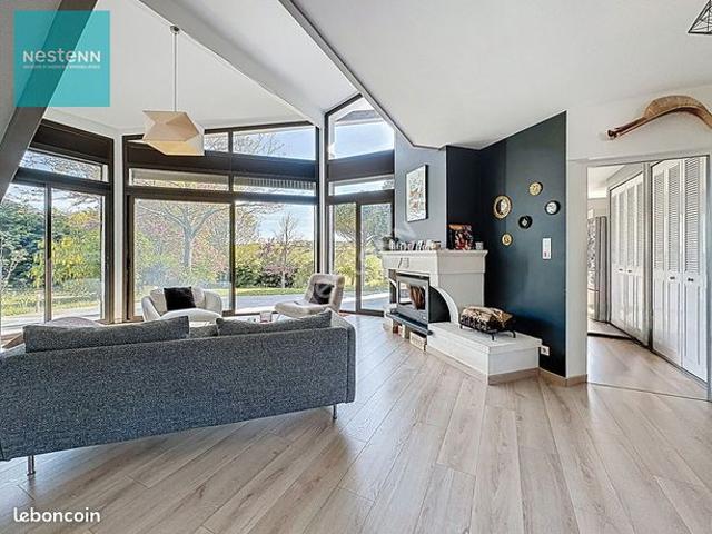Propriété 6 pièces 180 m²