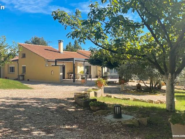 Propriété 6 pièces 180 m²
