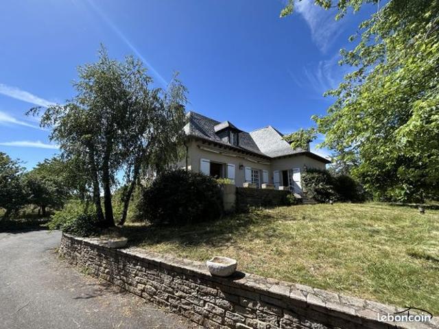 Propriété 6 pièces 180 m²