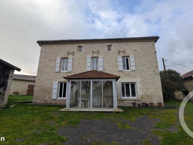 Propriété 6 pièces 180 m²