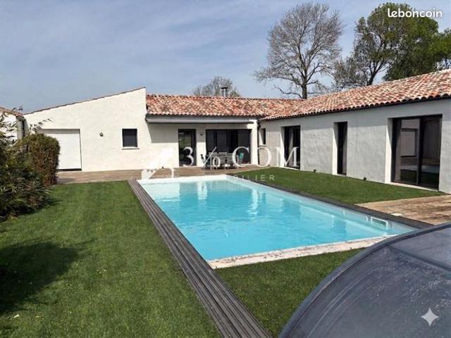 Propriété 6 pièces 180 m²