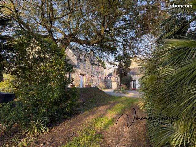 Propriété 6 pièces 180 m²