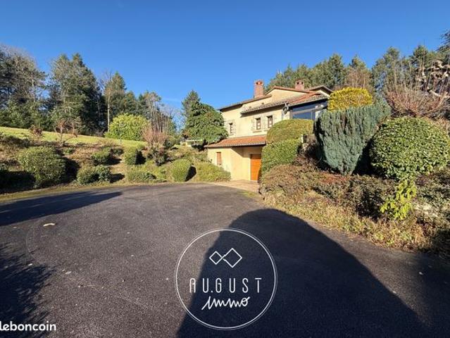 Propriété 6 pièces 180 m²