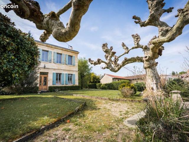 Propriété 6 pièces 180 m²