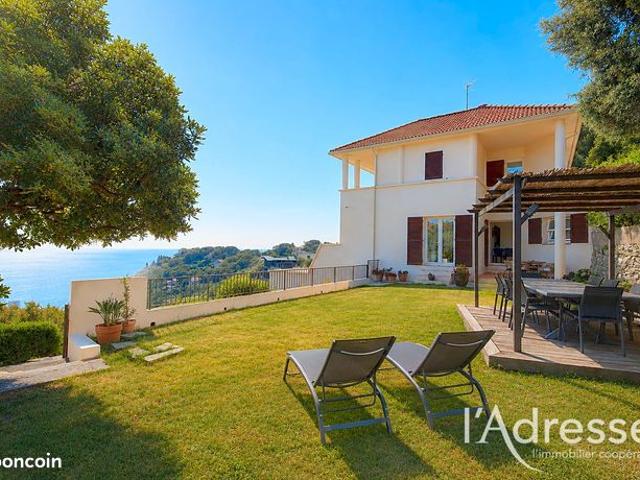 Propriété 6 pièces 180 m²
