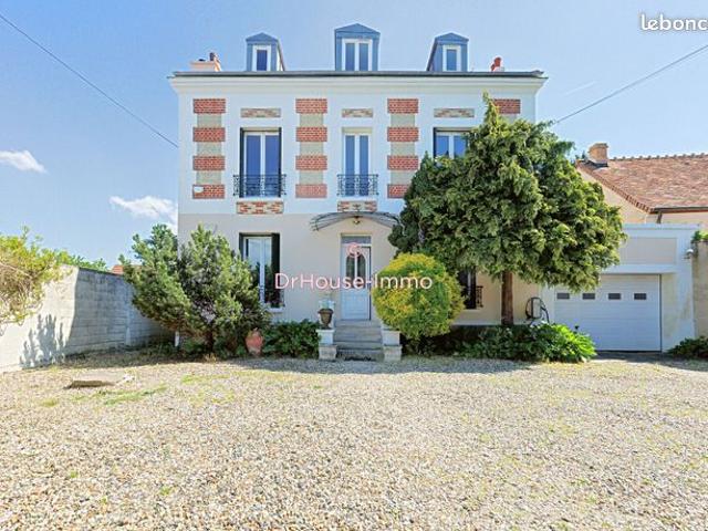Propriété 6 pièces 180 m²
