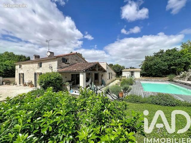 Propriété 6 pièces 180 m²