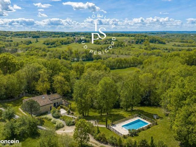 Propriété 6 pièces 180 m²