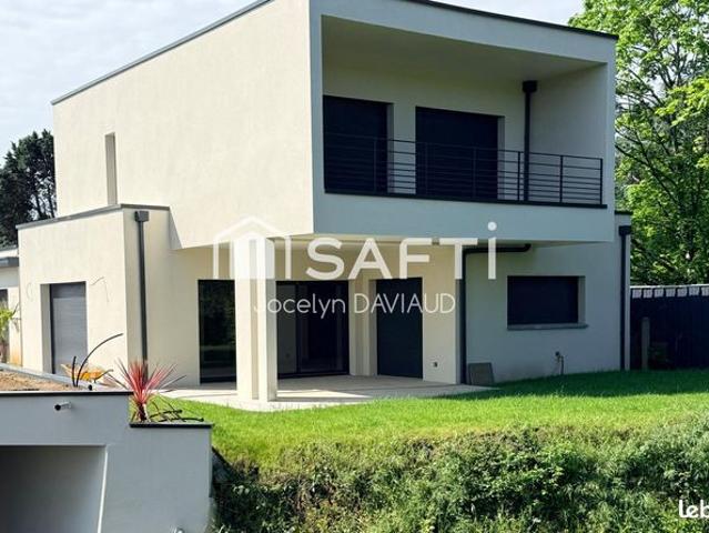 Propriété 6 pièces 180 m²