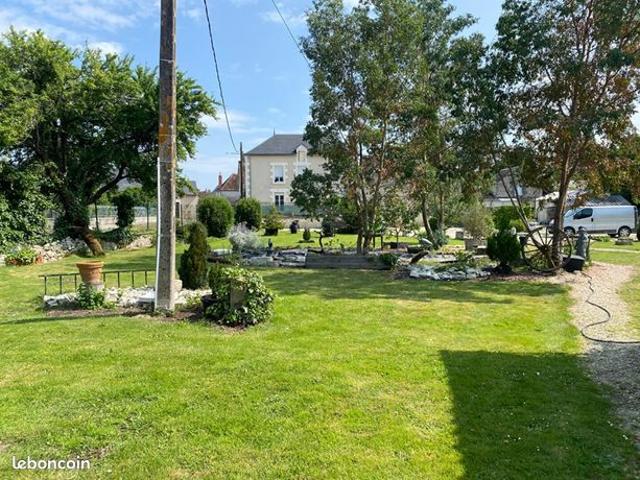 Propriété 6 pièces 180 m²
