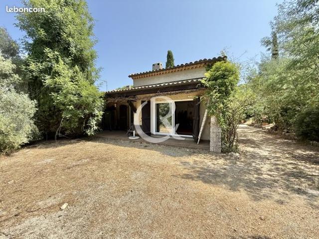 Propriété 6 pièces 180 m²