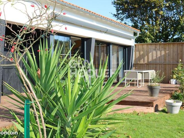 Propriété 6 pièces 180 m²