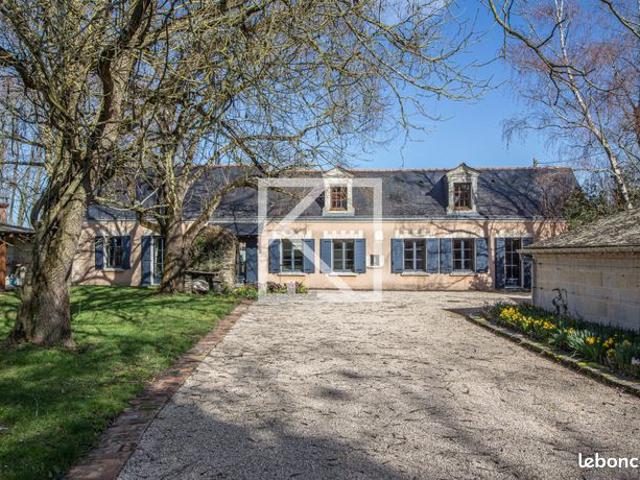 Propriété 6 pièces 180 m²