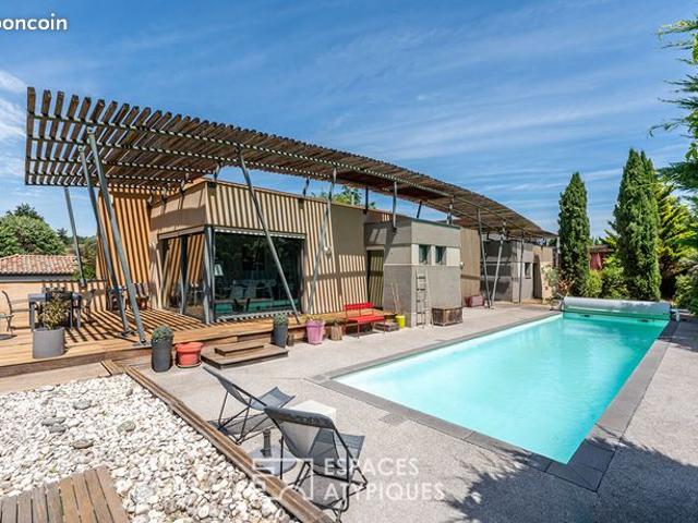 Propriété 6 pièces 180 m²