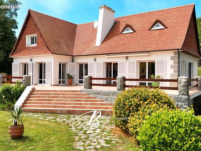 Propriété 6 pièces 180 m²