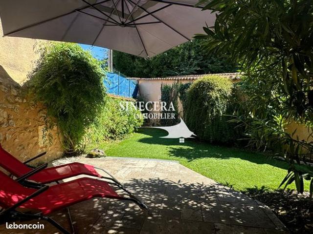Propriété 6 pièces 181 m²