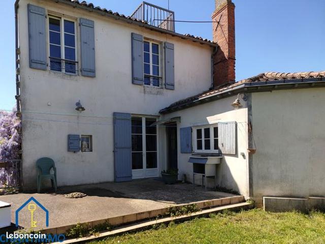 Propriété 6 pièces 181 m²