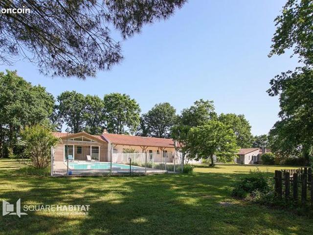Propriété 6 pièces 182 m²