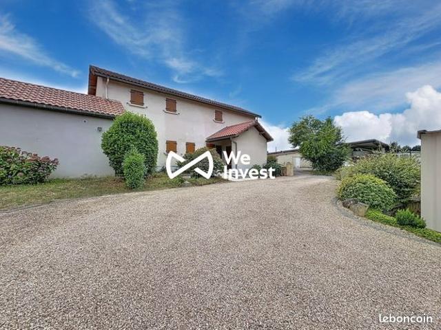 Propriété 6 pièces 183 m²