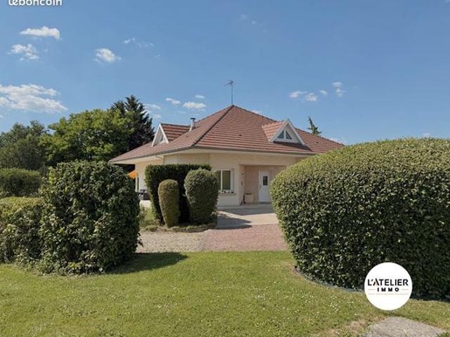 Propriété 6 pièces 194 m²