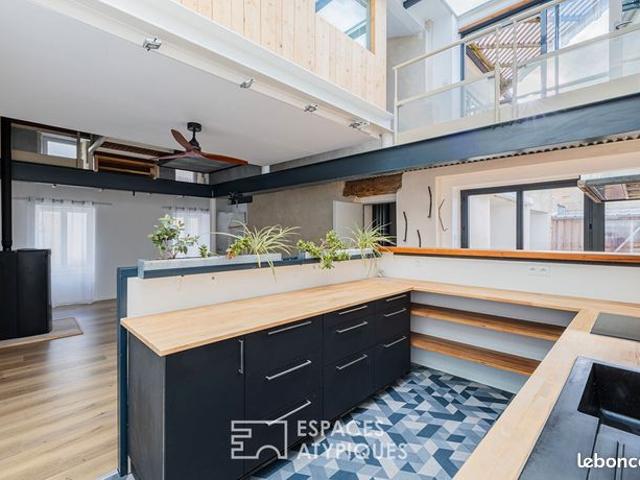 Propriété 6 pièces 194 m²