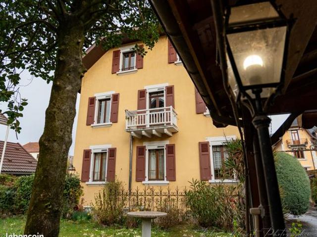 Propriété 6 pièces 195 m²