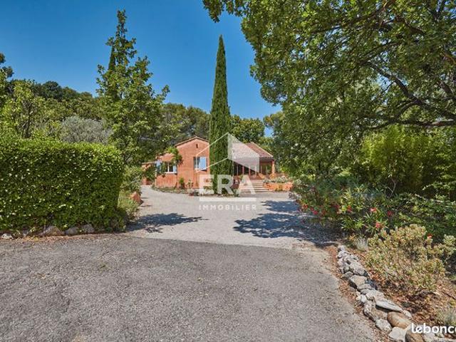 Propriété 6 pièces 195 m²