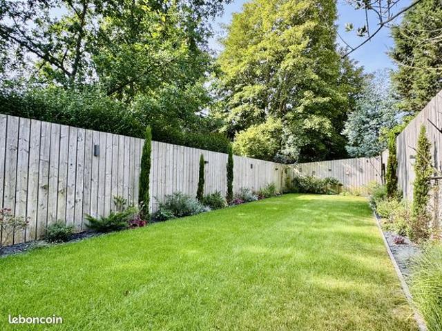 Propriété 6 pièces 195 m²