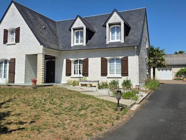 Propriété 6 pièces 195 m²