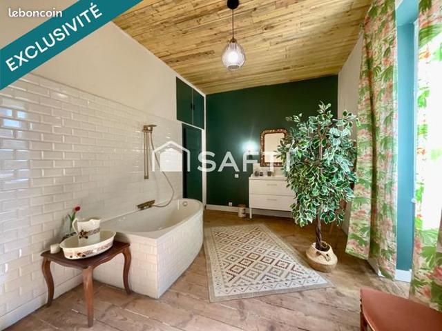 Propriété 6 pièces 195 m²