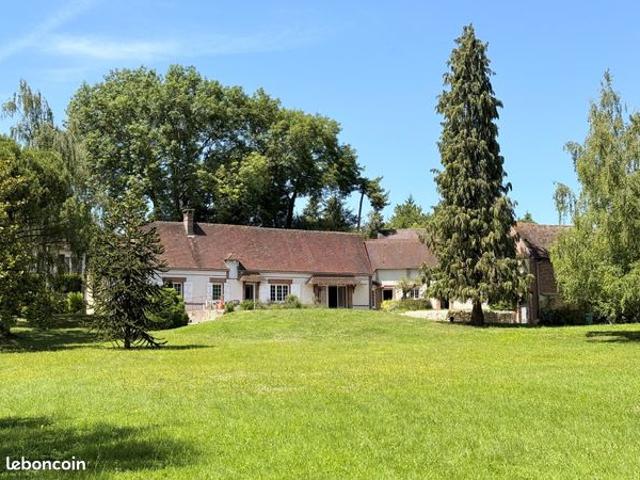 Propriété 6 pièces 195 m²