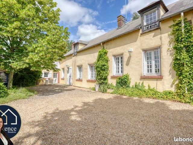 Propriété 6 pièces 195 m²
