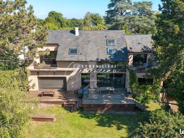 Propriété 6 pièces 195 m²