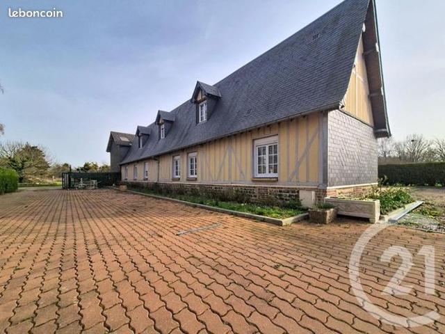 Propriété 6 pièces 196 m²